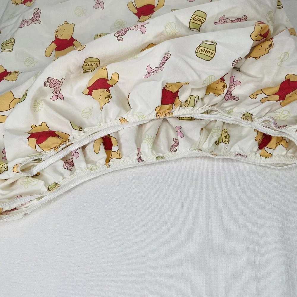 Disney Winnie the Pooh Fitted Sheet Crib Toddler Piglet Honey Pot Bees Vintage